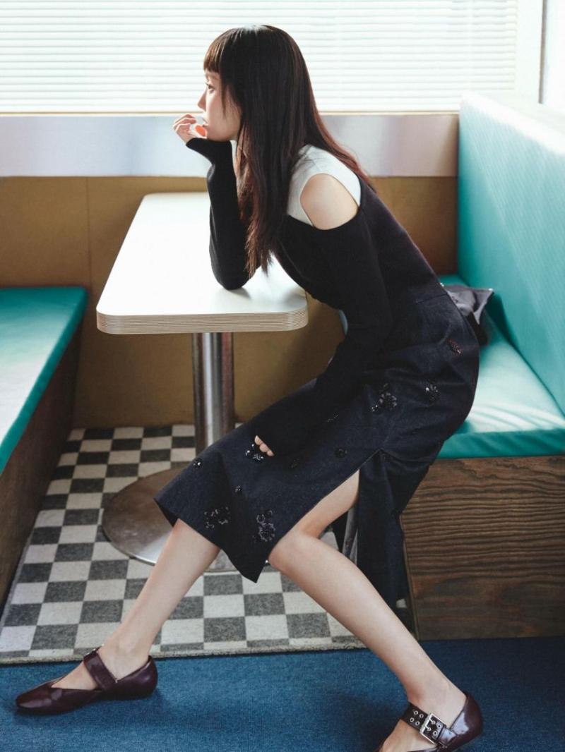 손나은 지고트