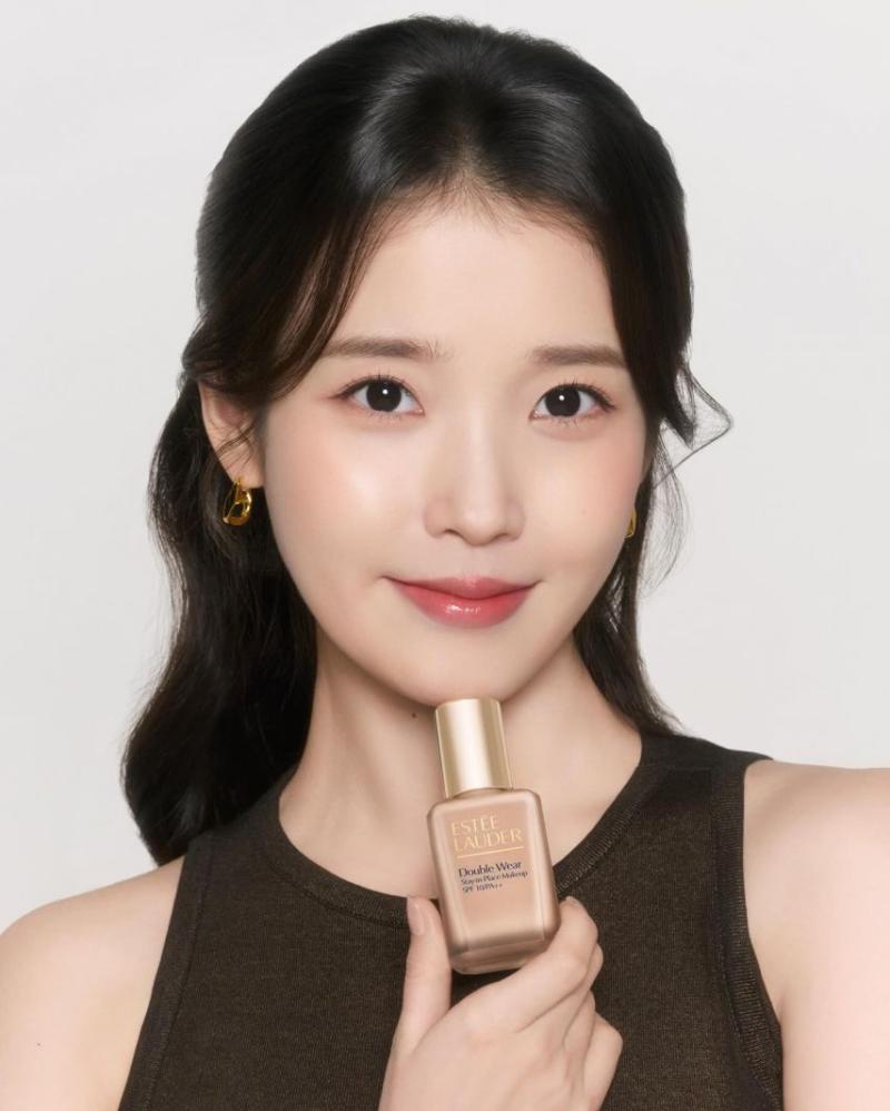 아이유 에스티로더/ 21세기대군부인