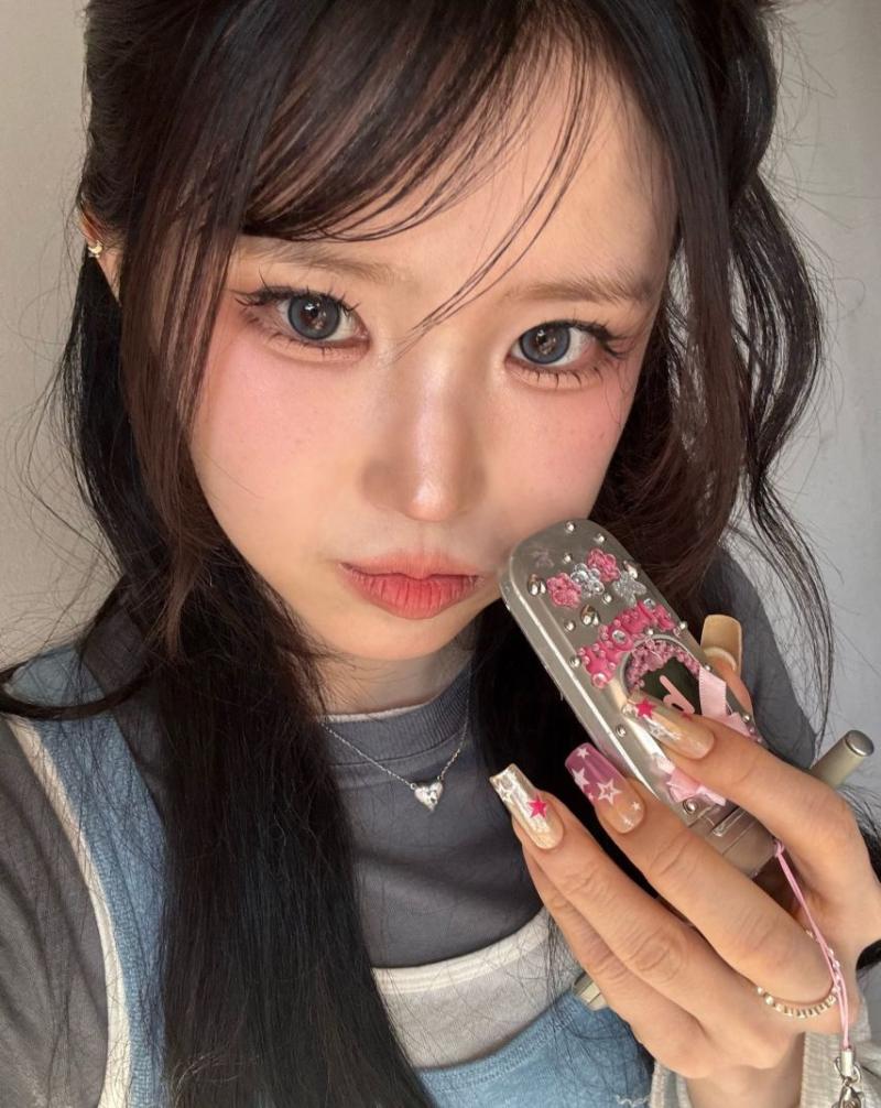 프로미스나인 송하영