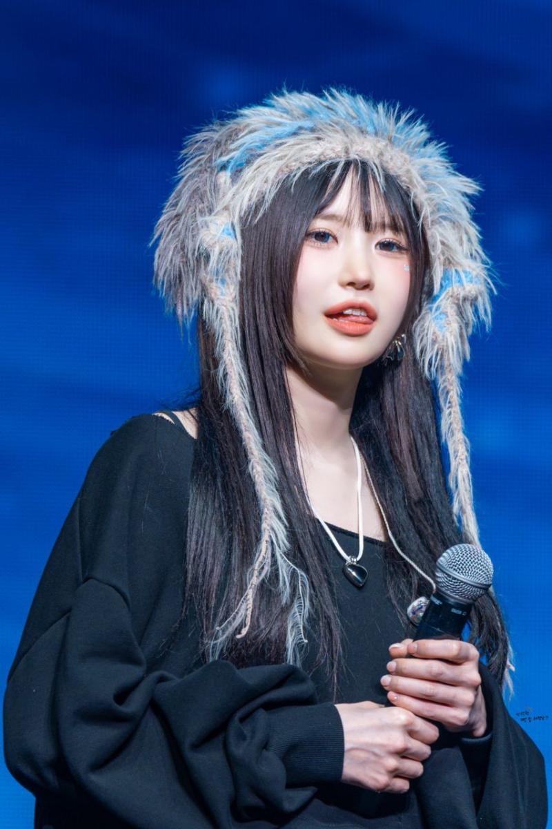 프로미스나인 송하영