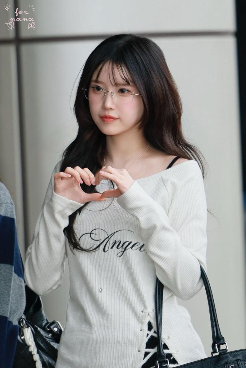 프로미스나인 송하영