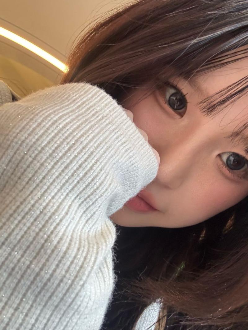 프로미스나인 송하영