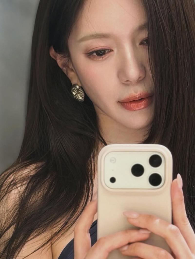 이엘리야 SNS