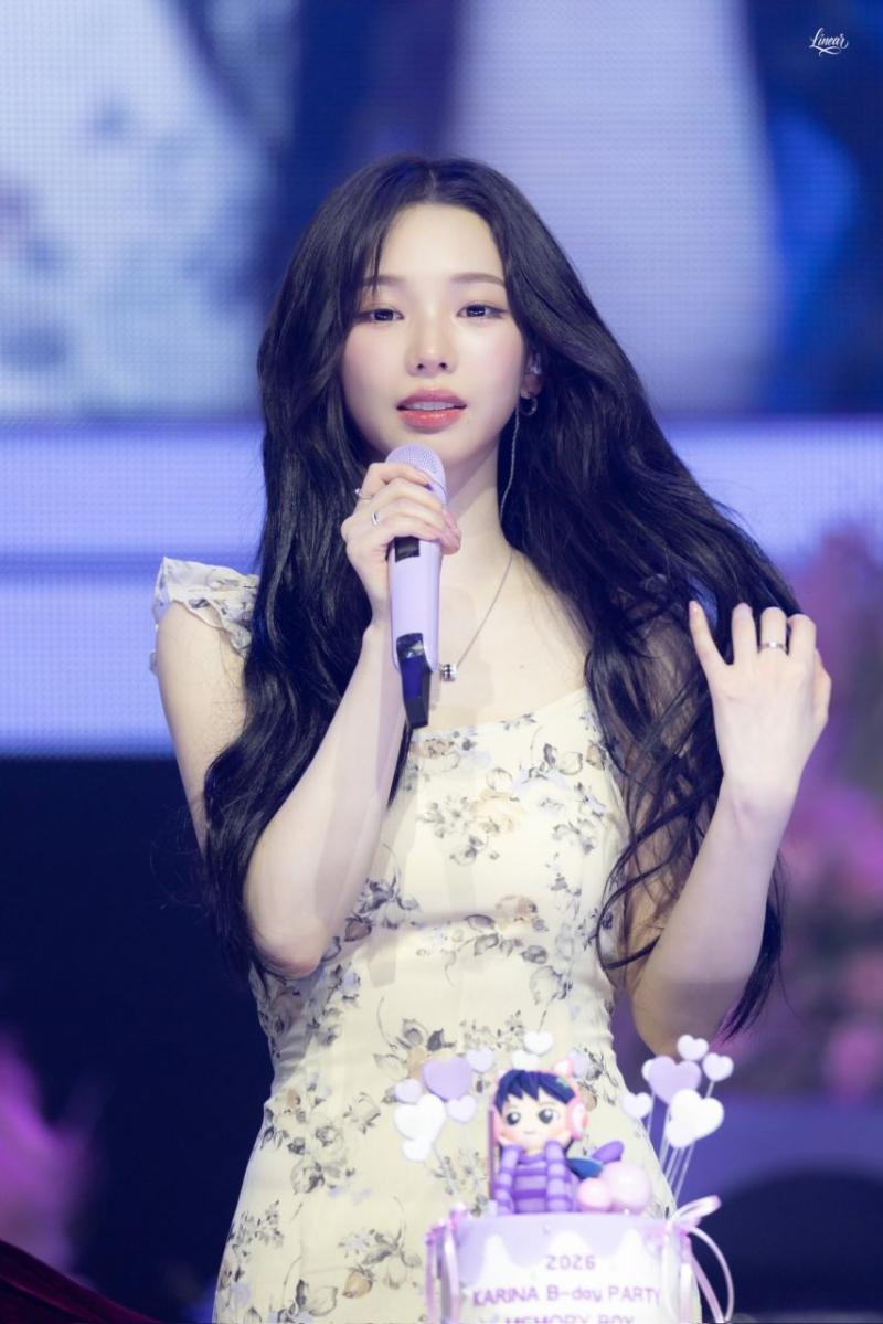 0411 카리나 DAY