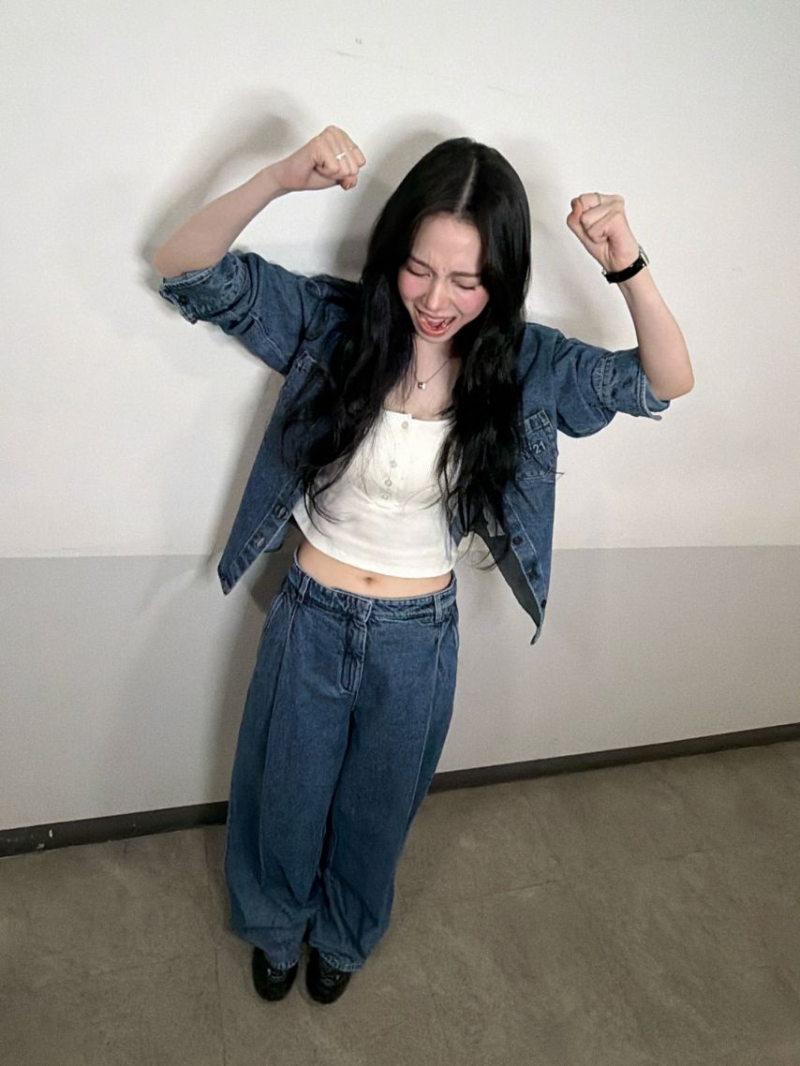 0411 카리나 DAY