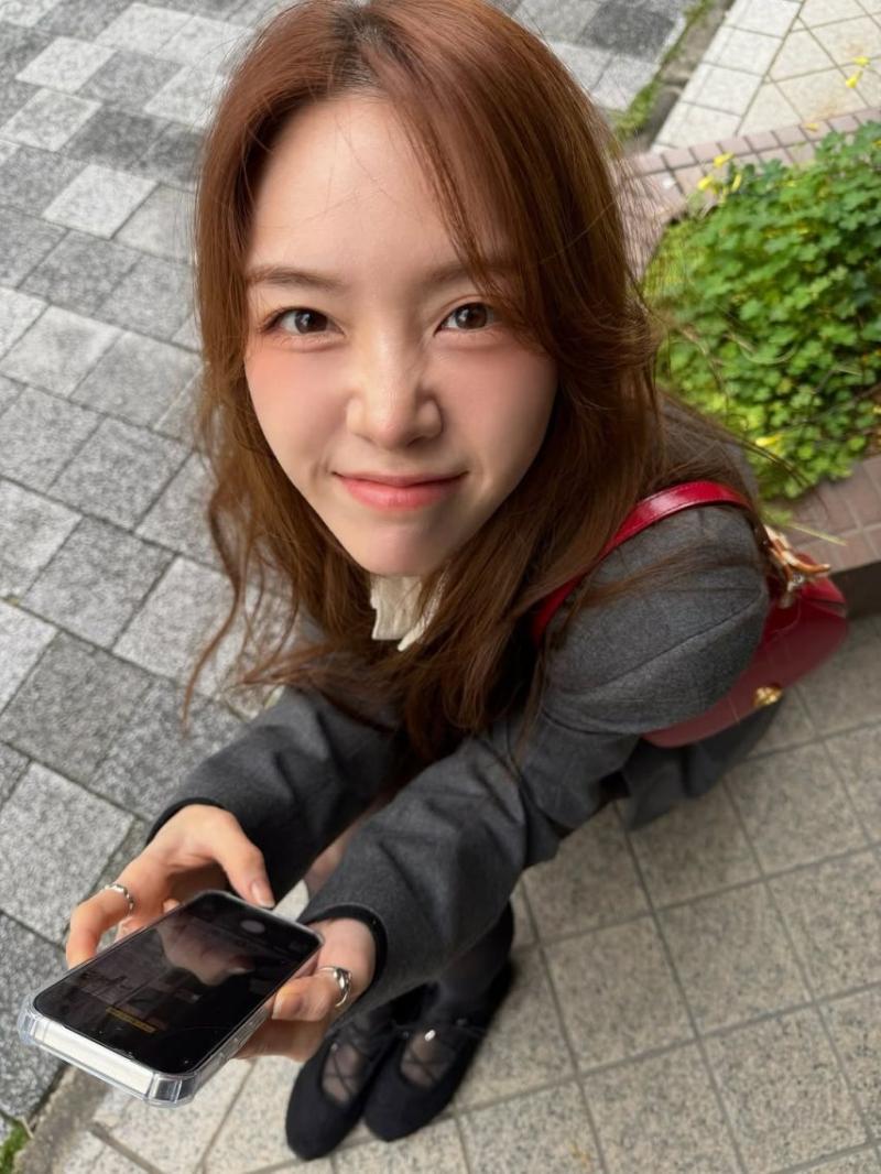 방민아 (걸스데이) SNS