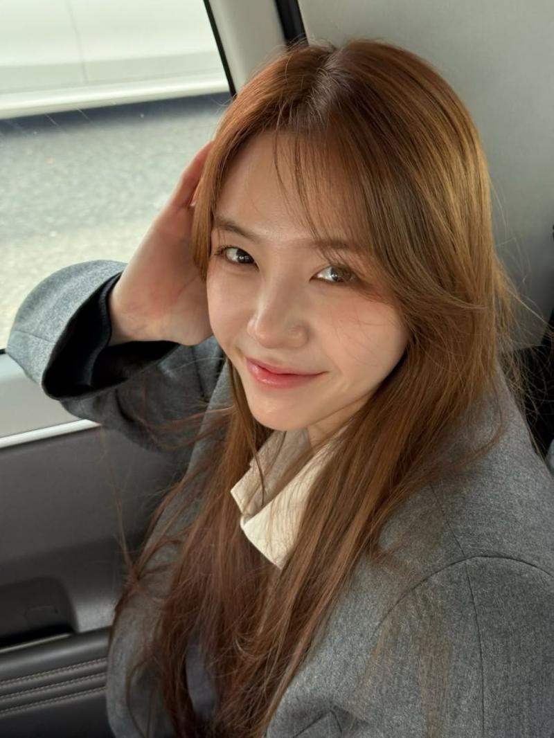 방민아 (걸스데이) SNS