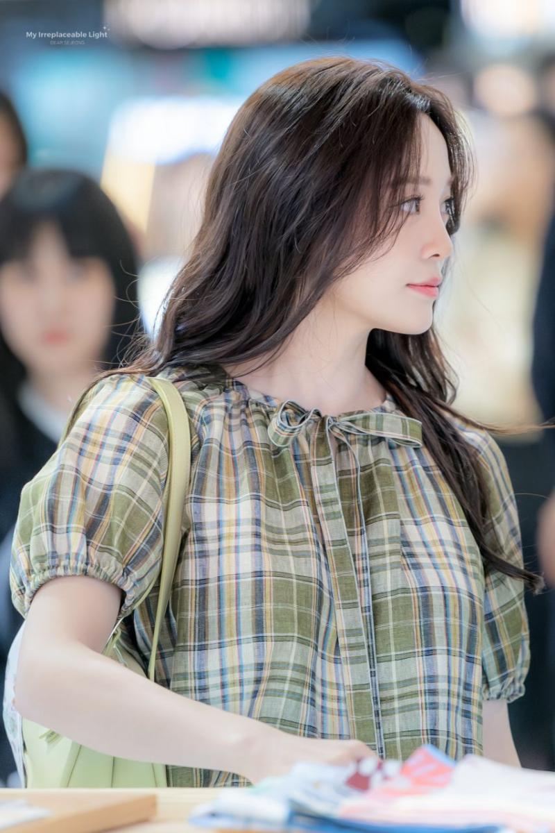 김세정