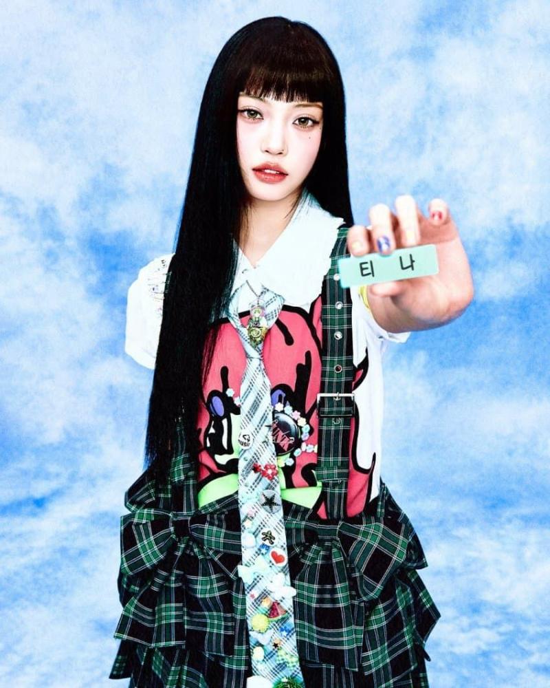 스테이씨 동생그룹, 언차일드(UNCHILD)