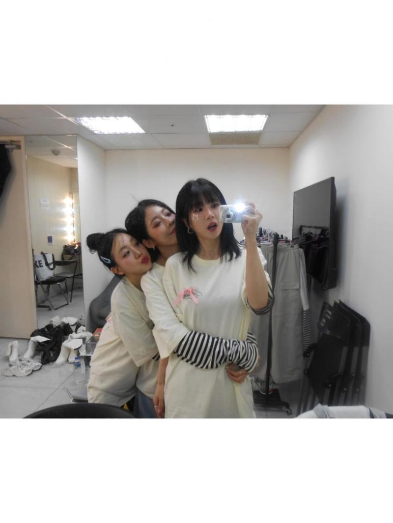 에이핑크 초롱,보미,은지,남주