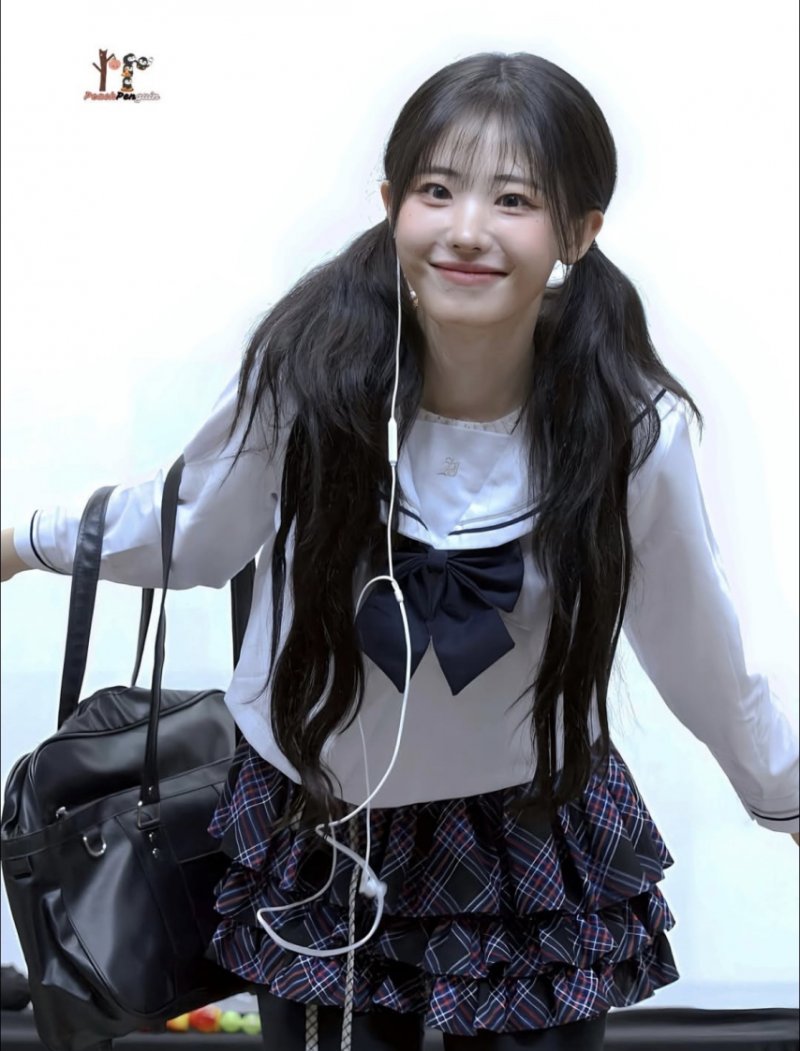 QWER 히나