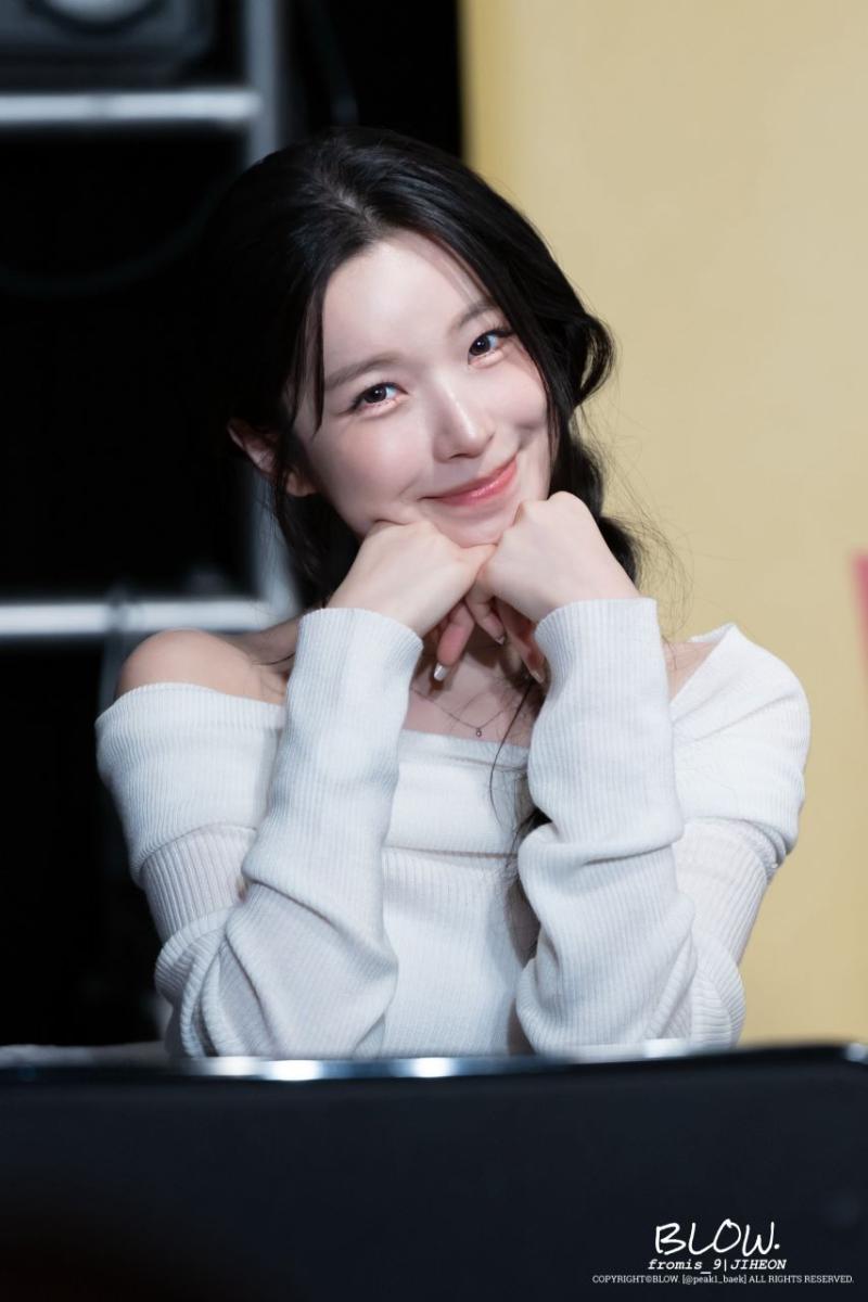 프로미스나인 백지헌