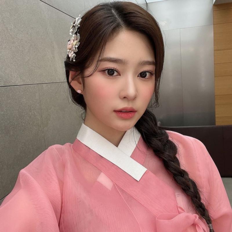 배우 김민주