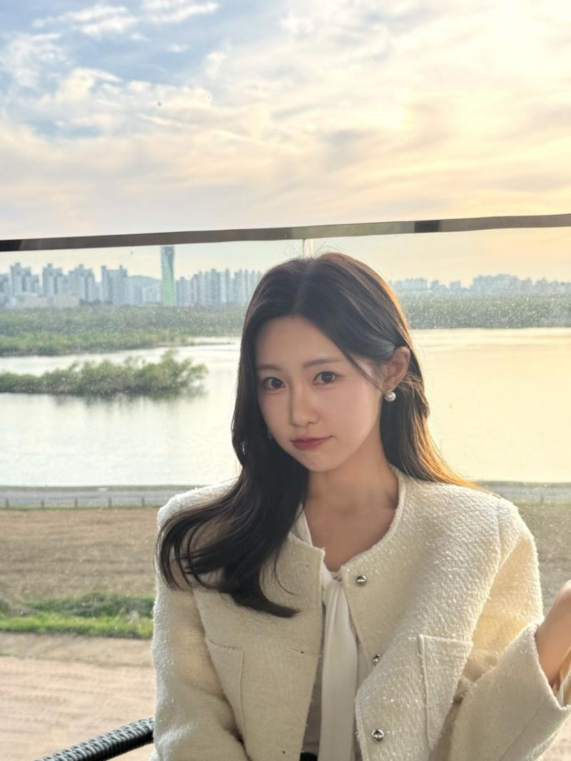 정다윤 아나운서
