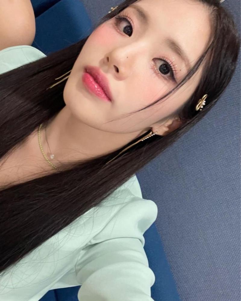프로미스나인 박지원