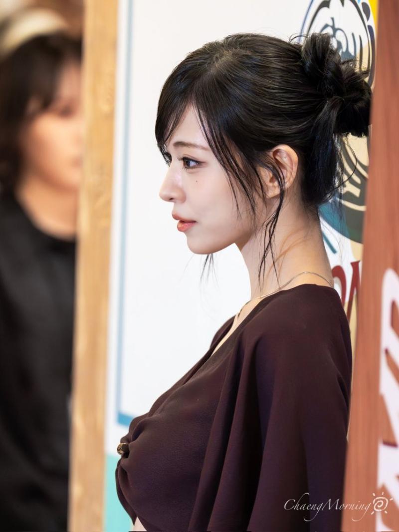 프로미스나인 이채영