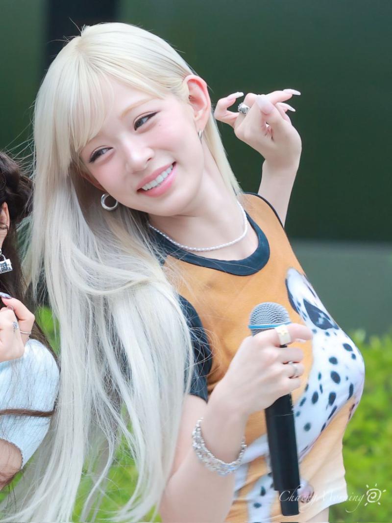프로미스나인 이채영