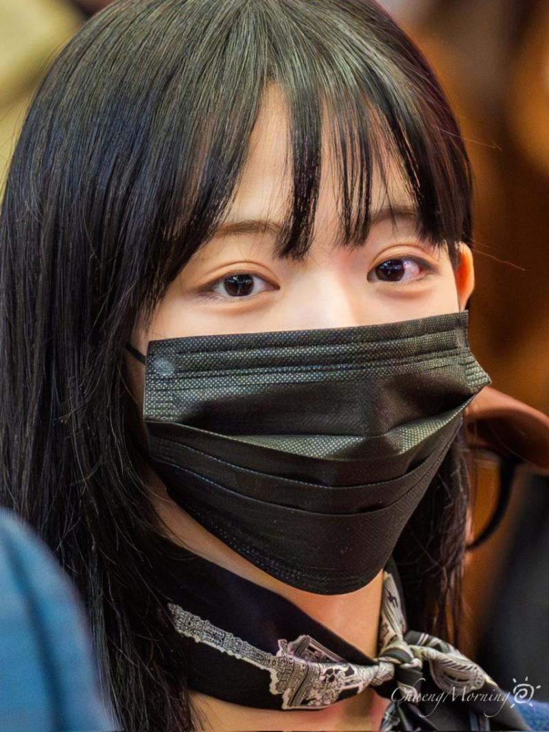 프로미스나인 이채영