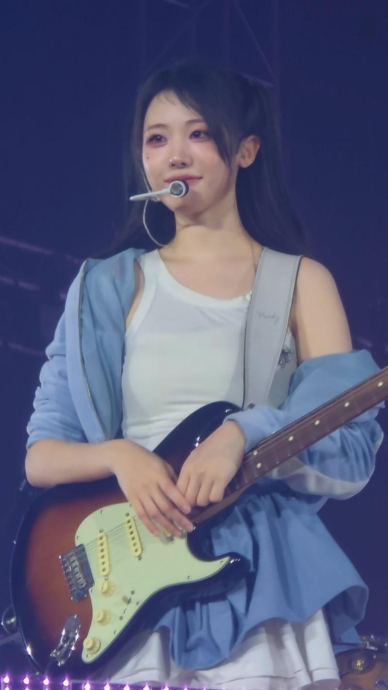 QWER 히나