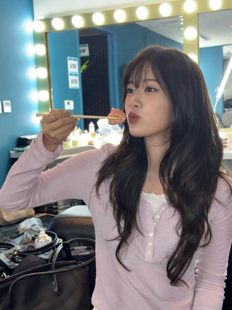 아이브 안유진
