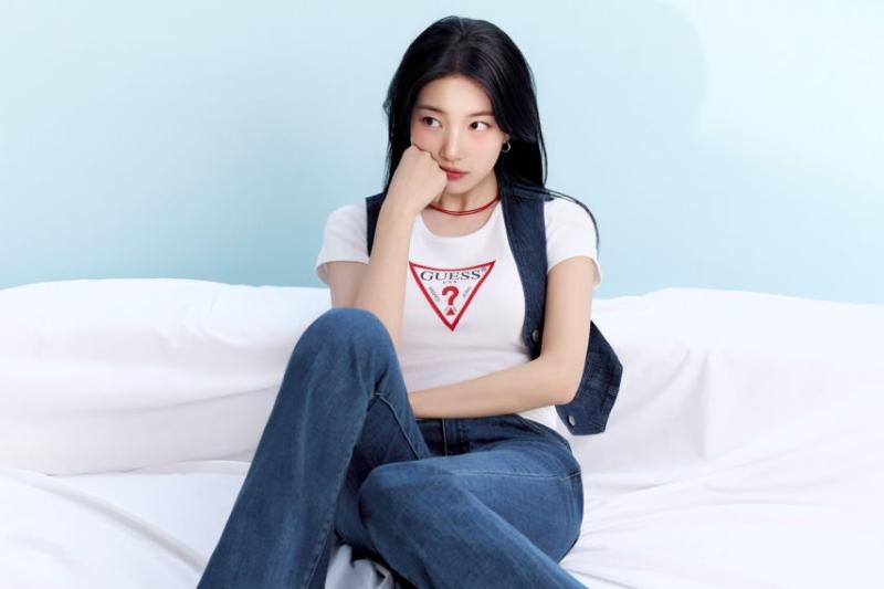 수지 GUESS게스