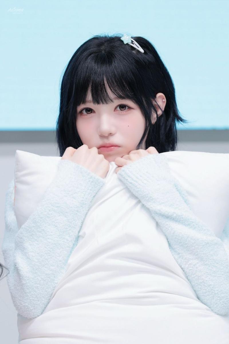 트리플에스 김채원