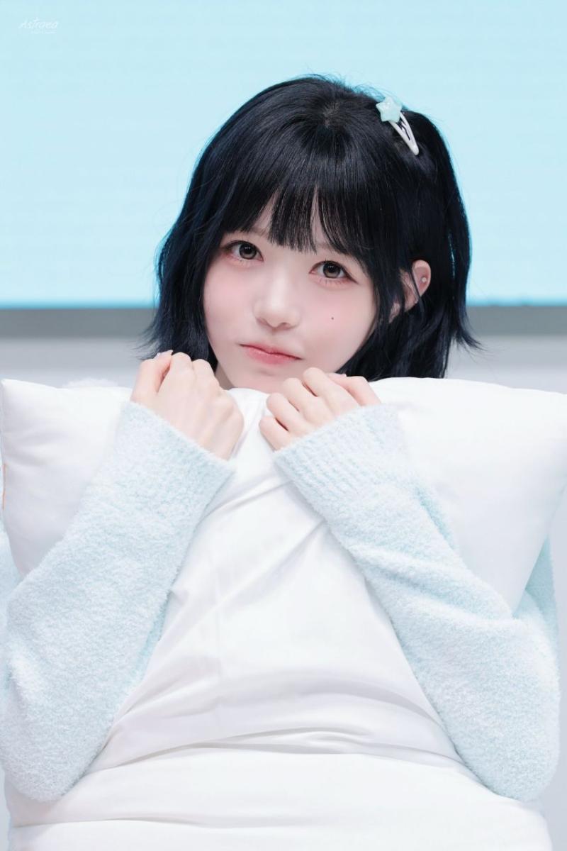 트리플에스 김채원