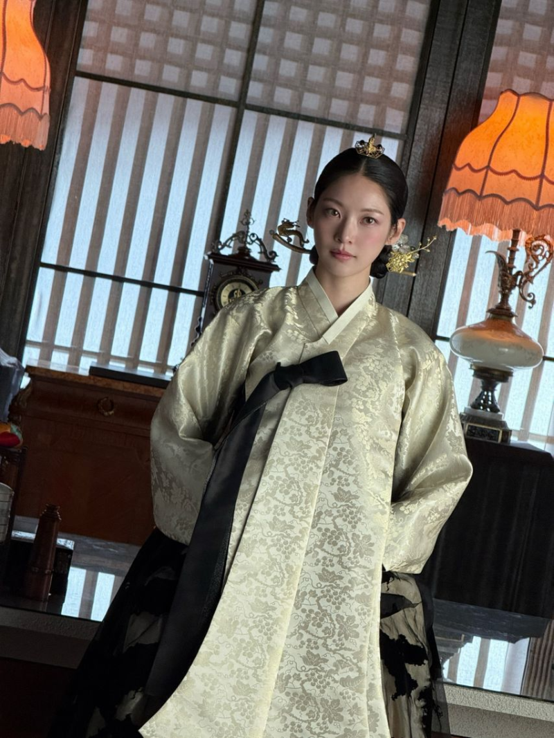 공승연