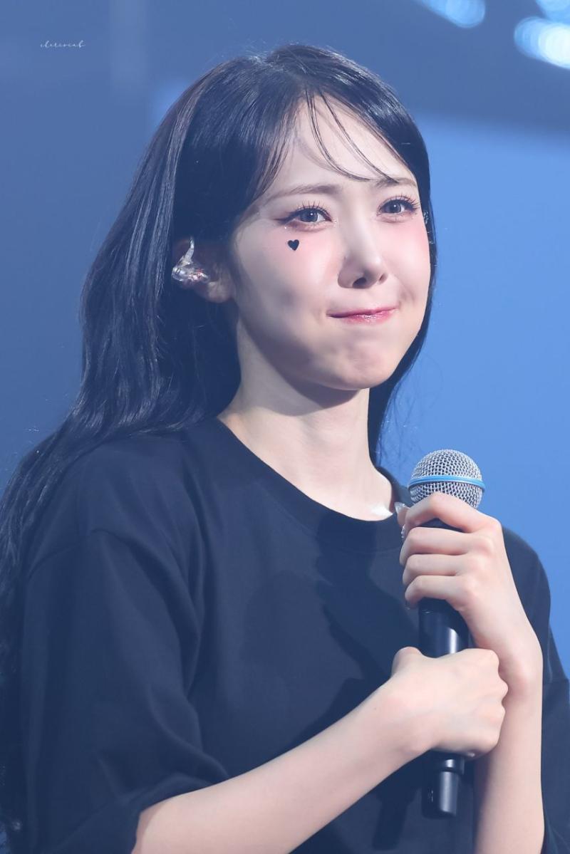 VIVIZ 신비