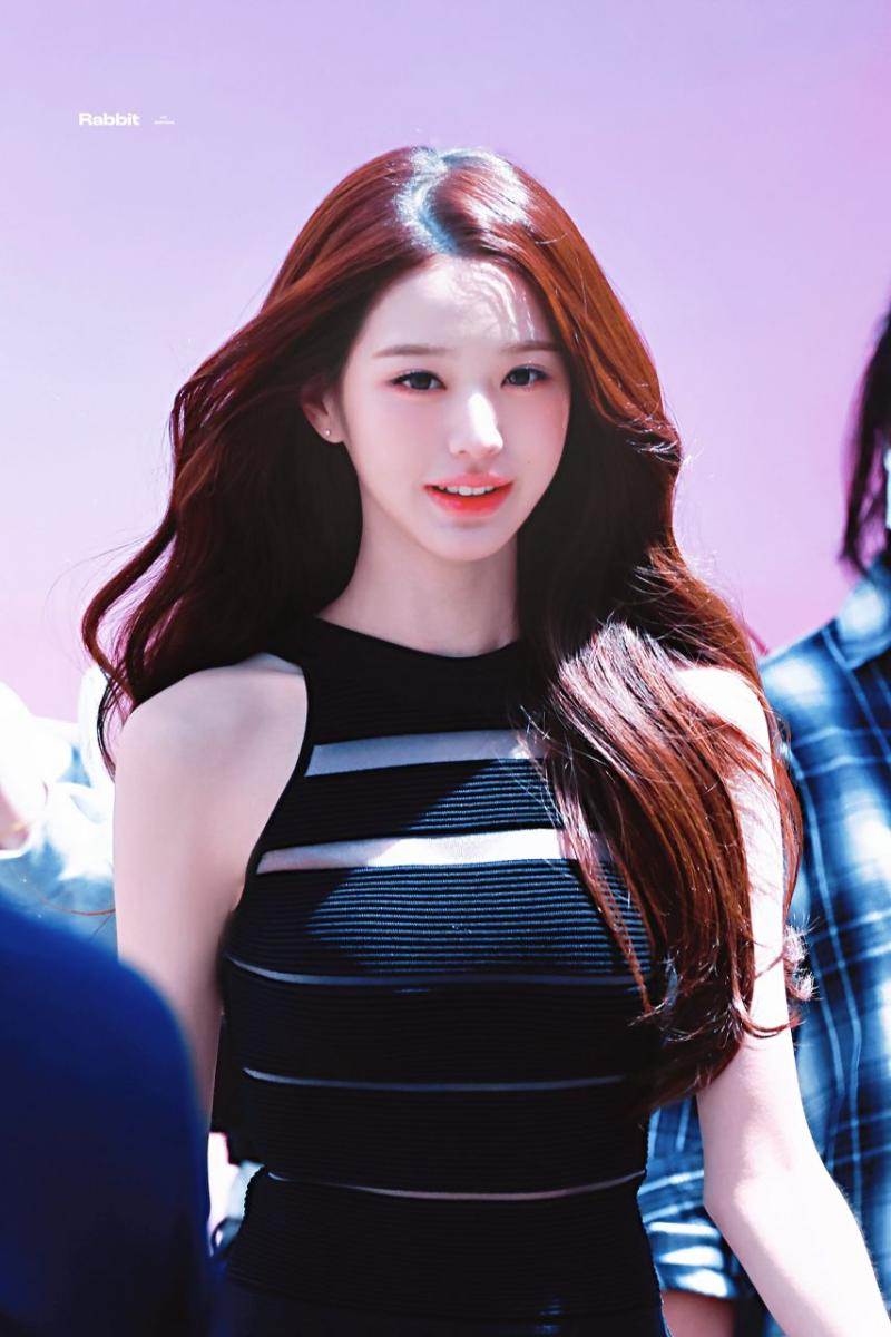 오늘자 다이슨 슈퍼소닉 트래블 라운지 오픈 기념 포토콜 아이브 장원영