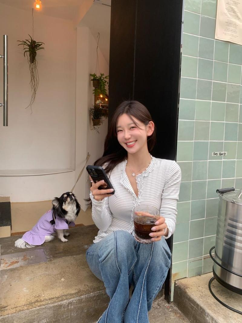 김윤희 아나운서
