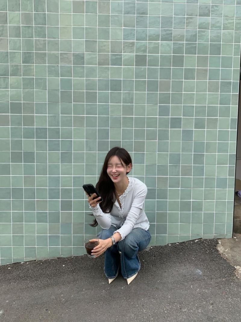 김윤희 아나운서