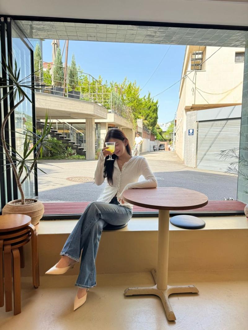 김윤희 아나운서