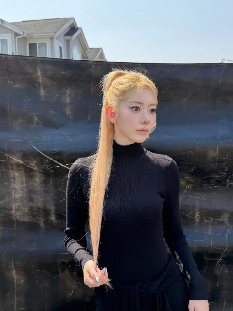 르세라핌 사쿠라,홍은채