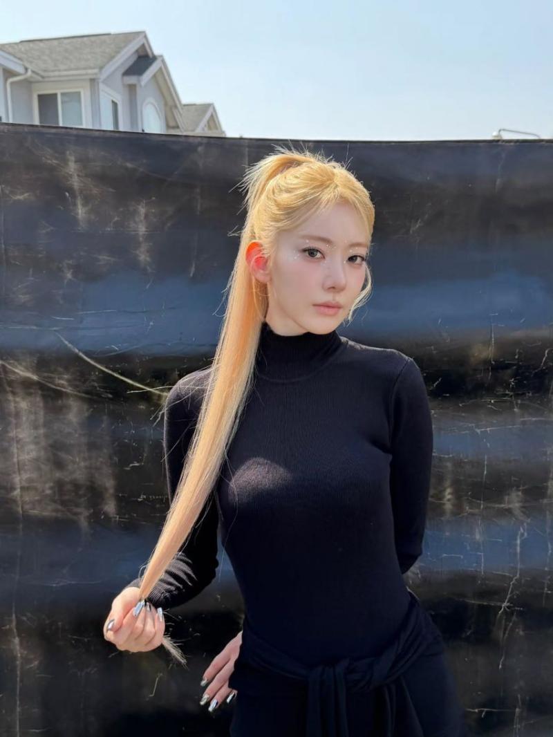 르세라핌 사쿠라,홍은채