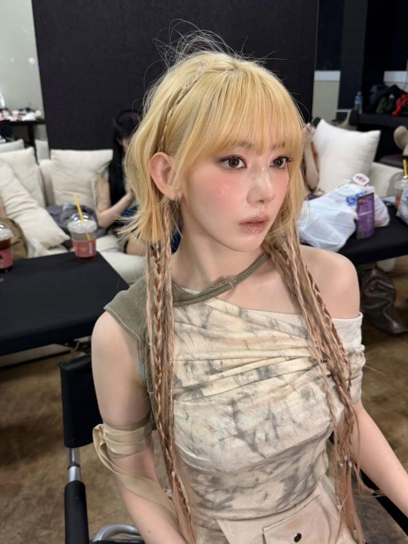 르세라핌 사쿠라,홍은채