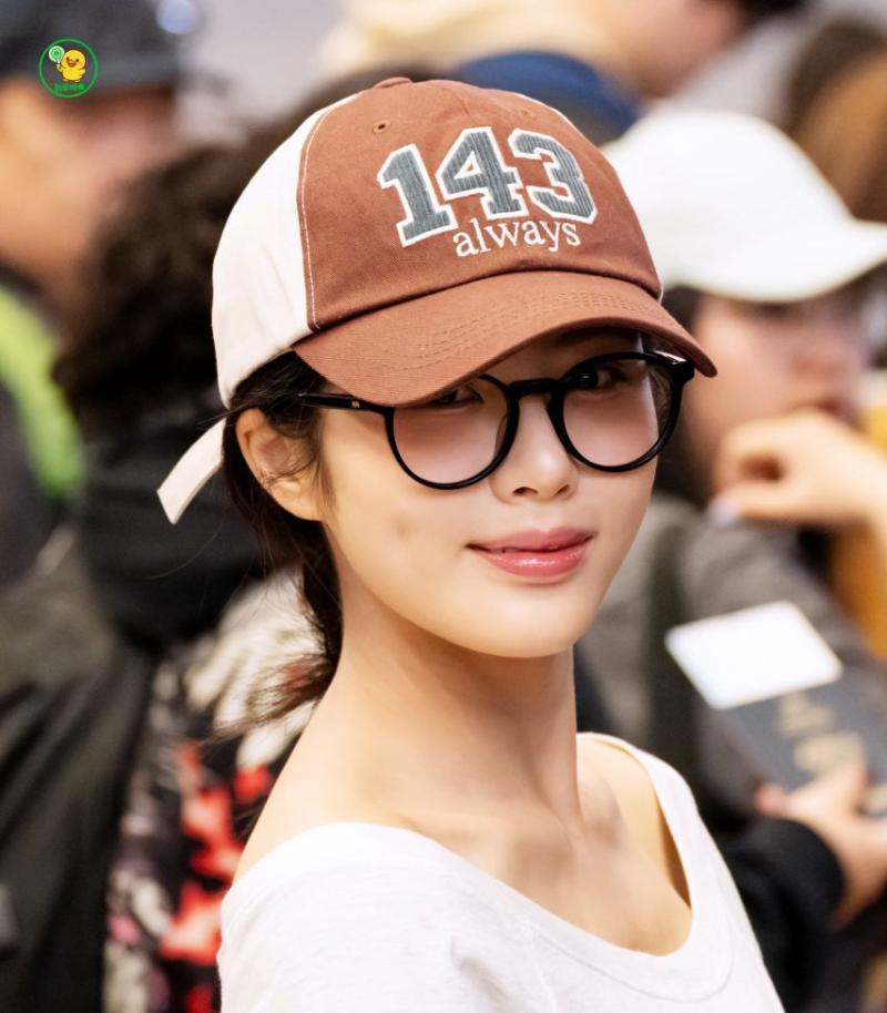 프로미스나인 박지원