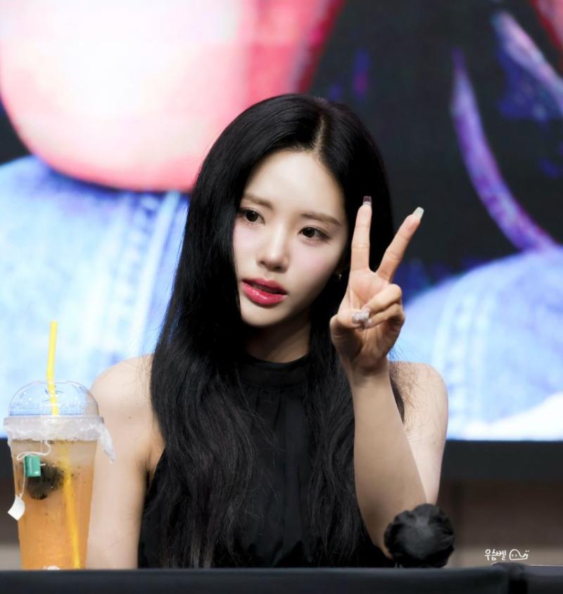 프로미스나인 박지원