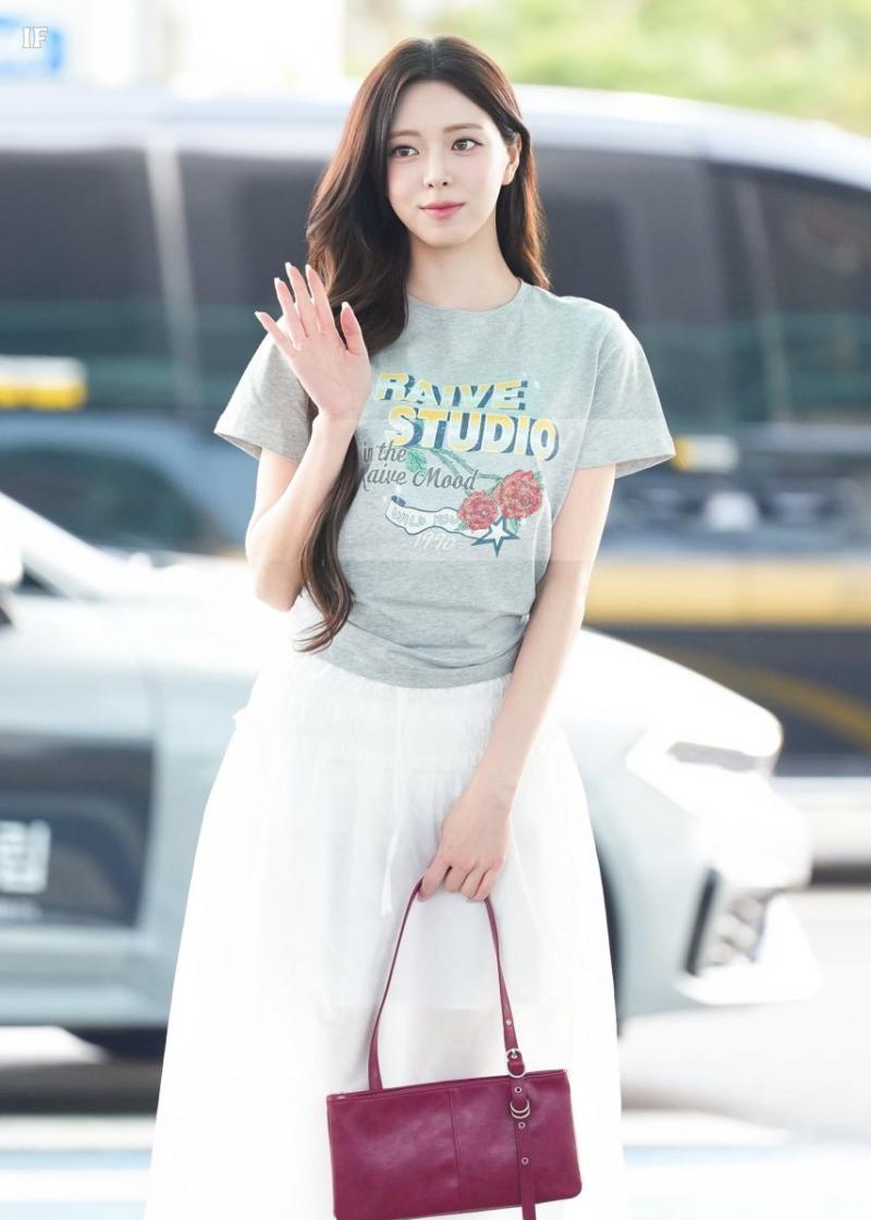 오늘자 광저우로 출국하는 ITZY 유나