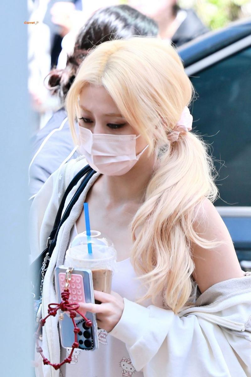르세라핌 허윤진