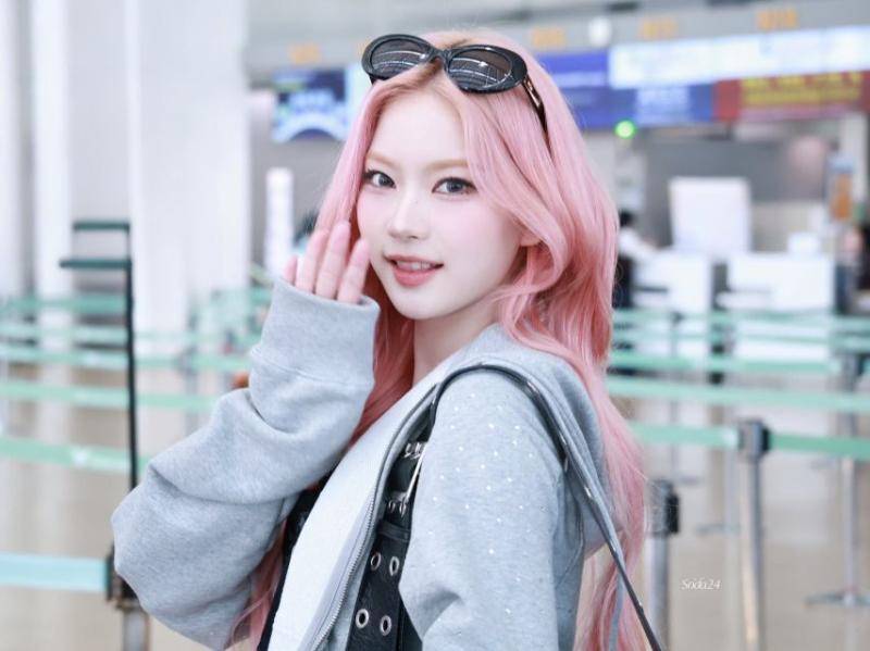 오늘 출국 스테이씨 아이사