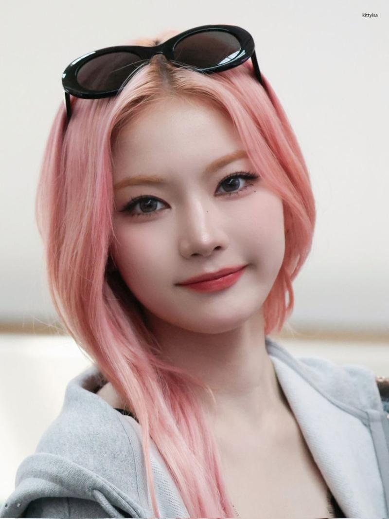 오늘 출국 스테이씨 아이사