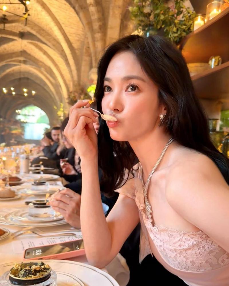 송혜교 인별 Chaumet with 소피마르소 등