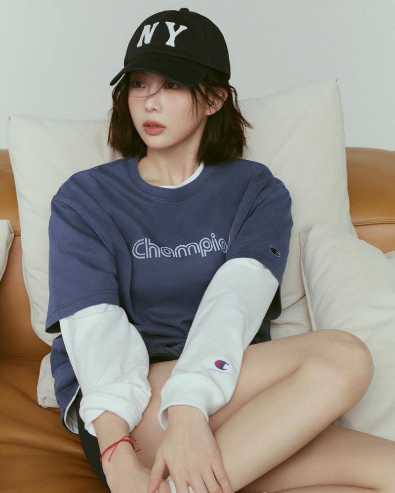 금새록 챔피온Champion