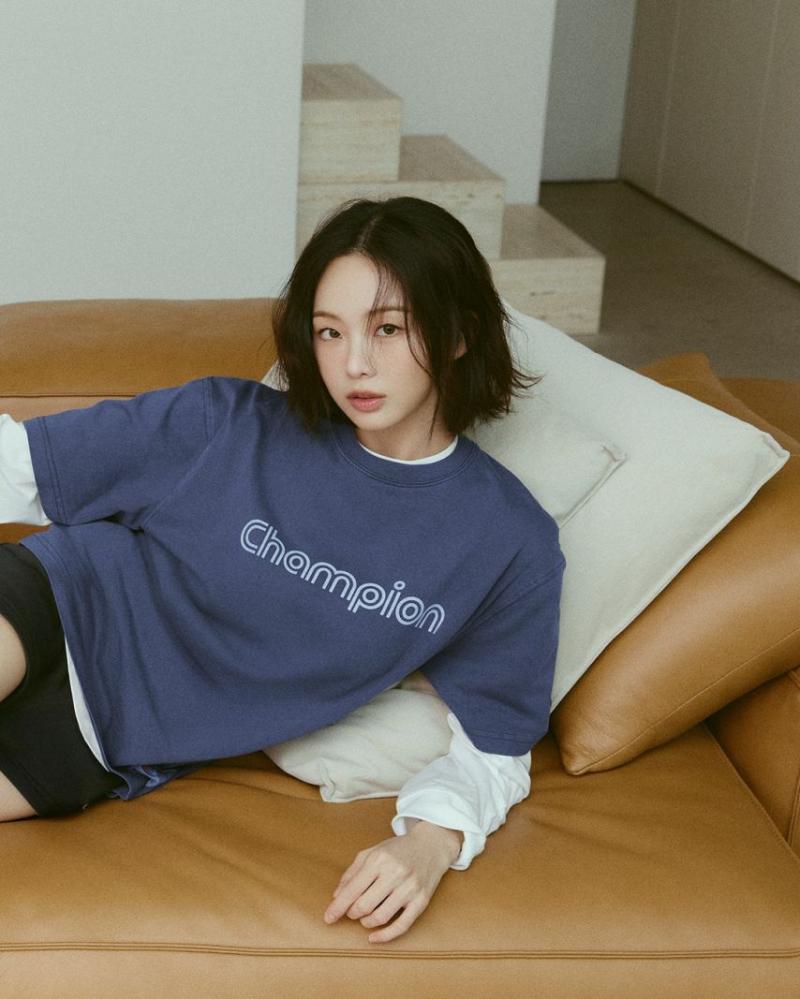 금새록 챔피온Champion