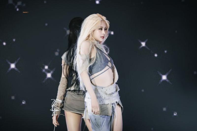 르세라핌 허윤진