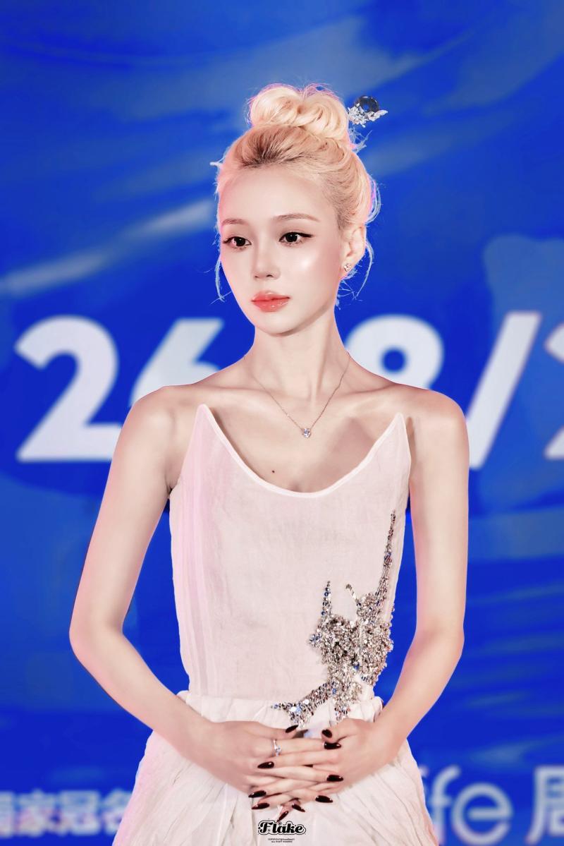 에스파 윈터 TIMA 260822