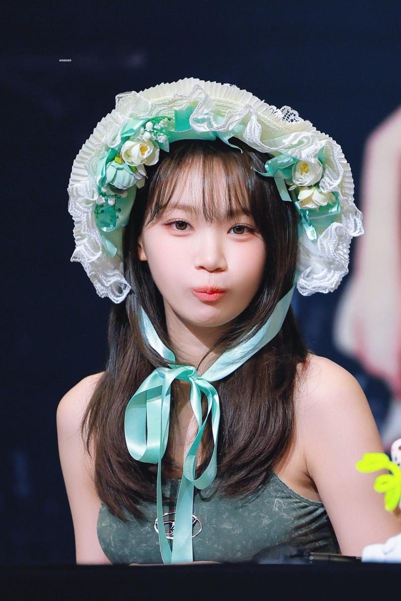 르세라핌 김채원