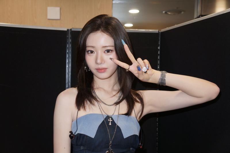 베이비몬스터 로라