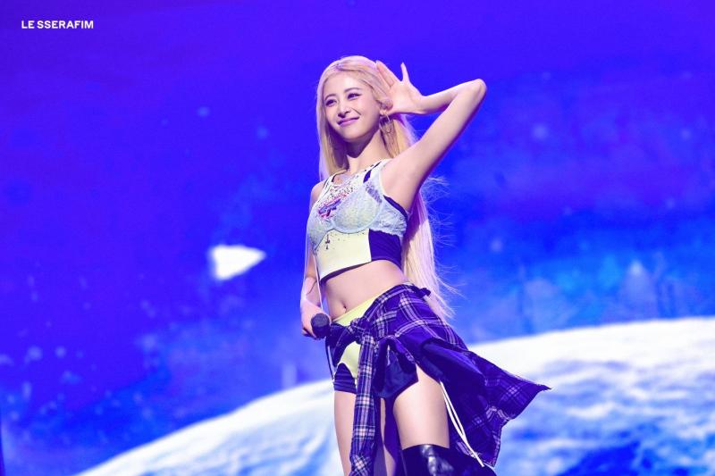 르세라핌 허윤진